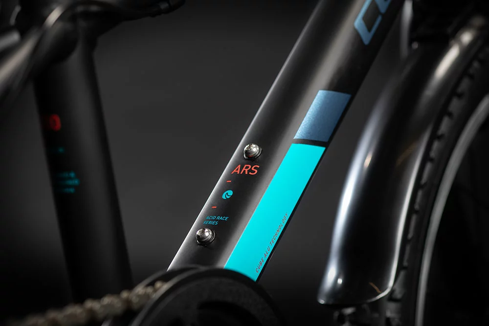 Cube Acid 200 Allroad Black´n´mint 6 Cube Acid 200 Allroad Black´n´mint – Image 4