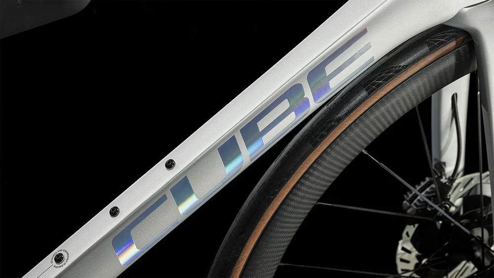 Cube Agree C:62 SLT Silver´n´black 5 Cube Agree C:62 SLT Silver´n´black – Image 3