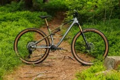 Cube AMS ONE11 C:68X TM 29 Flashgrey´n´olive -Cube Parts Soldes CUBE AMS ONE11 C68X TM 29 flashgrey n olive 1