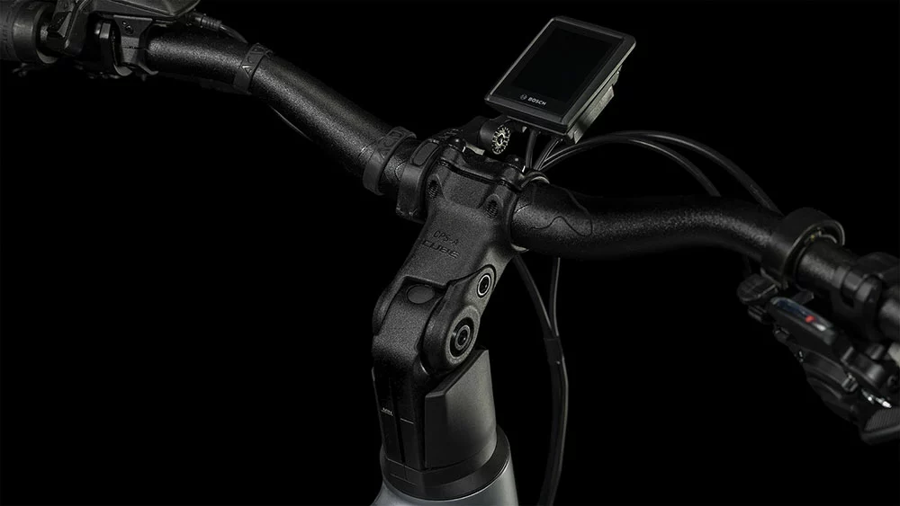 Cube Kathmandu Hybrid SLX 750 Lady Polarsilver´n´black 6 Cube Kathmandu Hybrid SLX 750 Lady Polarsilver´n´black – Image 4