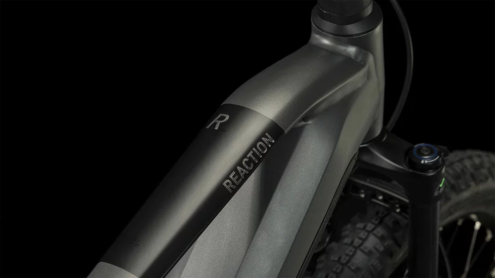 Cube Reaction Hybrid Race 750 Grey´n´metal 4 Cube Reaction Hybrid Race 750 Grey´n´metal – Image 2