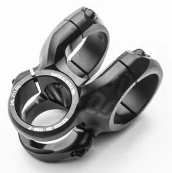 E-thirteen Potence Plus 35mm 10 E-thirteen Potence Plus 35mm -Cube Parts Soldes ethirteen Plus Vorbau ST1UPA 100 01